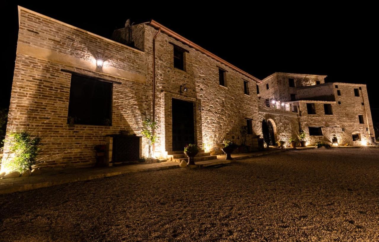 Castello Di Petecciano B&B Mosciano SantʼAngelo Exterior foto